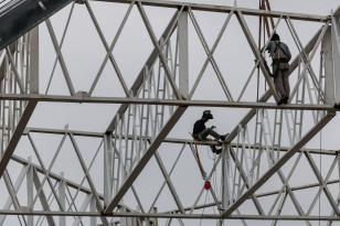 Paraná gera 100 mil empregos em nove meses e se consolida como líder da região Sul