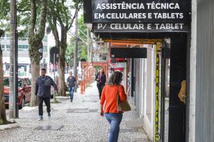 335 cidades do Paraná tiveram saldo positivo de emprego em 2023, aponta Caged