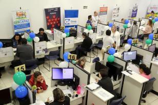 Mutirão Emprega Mais Curitiba oferece 500 vagas em diversos setores nesta quarta