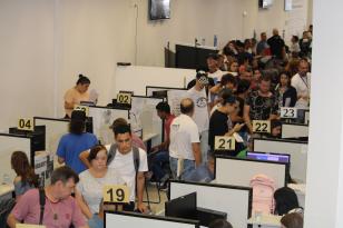 Mutirão em Curitiba oferece mais de 600 vagas de emprego para pessoas acima de 50 anos