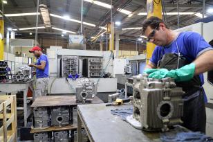 Paraná é 3º estado que mais gerou empregos nos cinco primeiros meses de 2024 