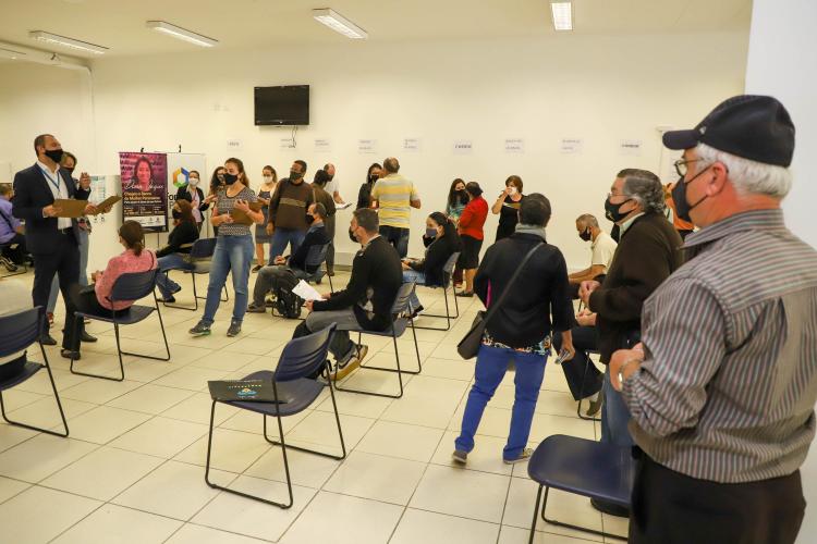 Paraná inicia semana com 10.295 empregos disponíveis nas Agências do Trabalhador Paraná inicia semana com 10.295 empregos disponíveis nas Agências do Trabalhador