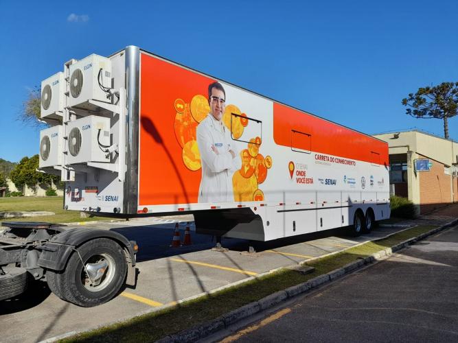 Governo promove curso de Automação Industrial para jovens da CIC, em Curitiba