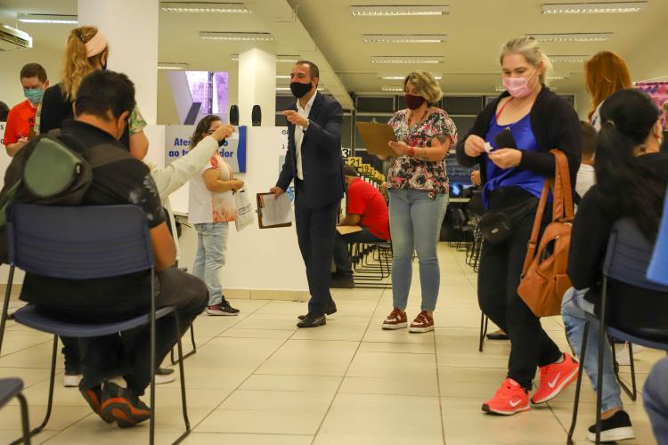 Paraná tem mais de 12 mil empregos disponíveis nas Agências do Trabalhador