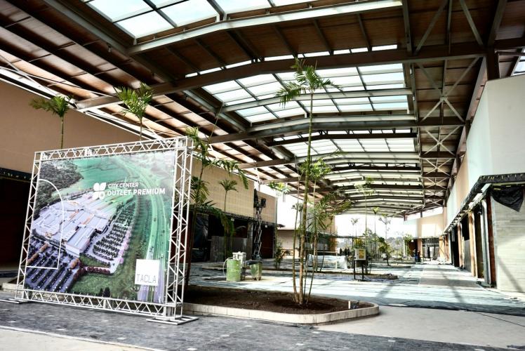 Estado apoia contratações do outlet premium que vai gerar 1,5 mil empregos diretos na RMC