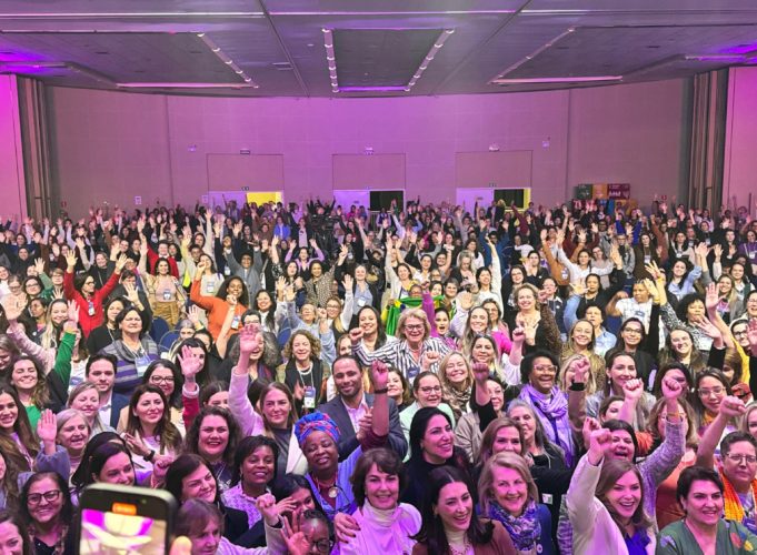 Foto conferência da mulher