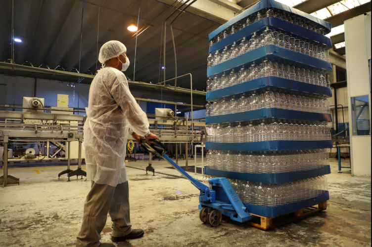 Ritmo acelerado: Paraná abre semana com oferta de 26,5 mil vagas de empregos