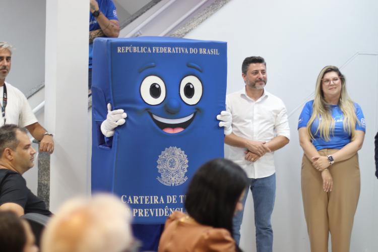 inauguração casa do trabalhador