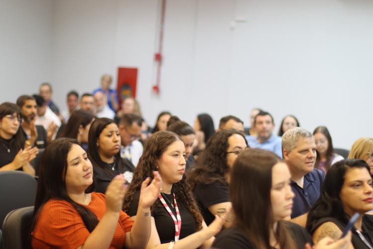 inauguração casa do trabalhador