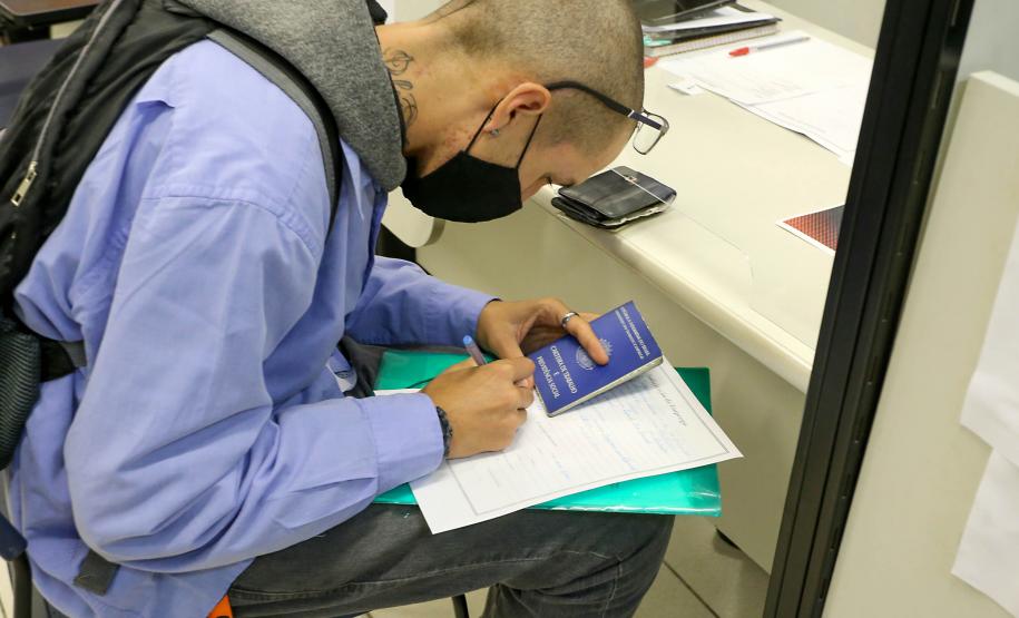 Mutirão de Empregos em Bares e Restaurantes