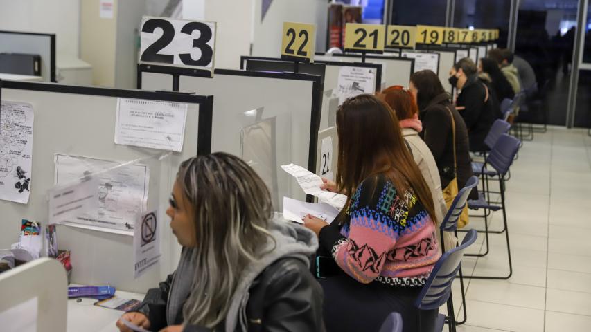 Agências do Trabalhador iniciam a semana com 21,8 mil vagas 