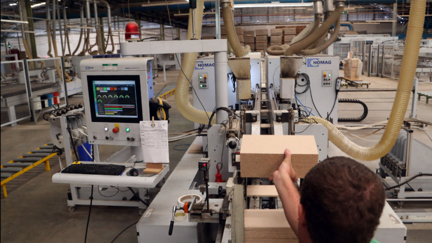 Última semana antes do Natal tem 23,7 mil vagas abertas nas Agências do Trabalhador